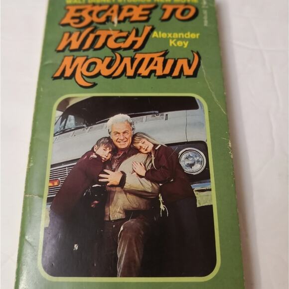 Classic Children's 6 Book Reading Lot Hardback/Softcover Kidcore Christmas Gifts - Picture 5 of 7